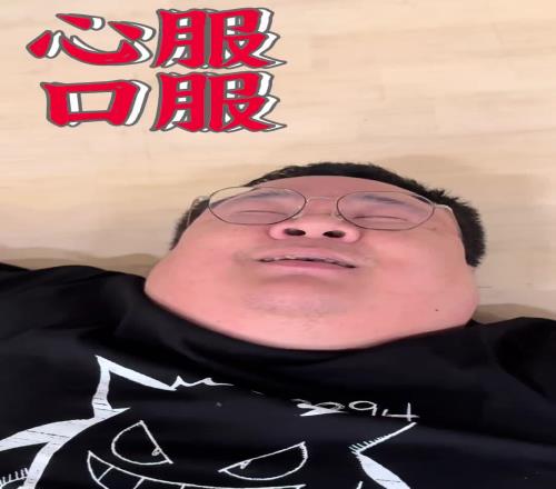 楊毅團隊朱老師挑戰(zhàn)CBA體測的17折結(jié)果最后直接摔倒起不來