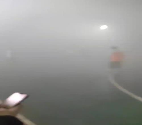 裁判來了都要開雙閃