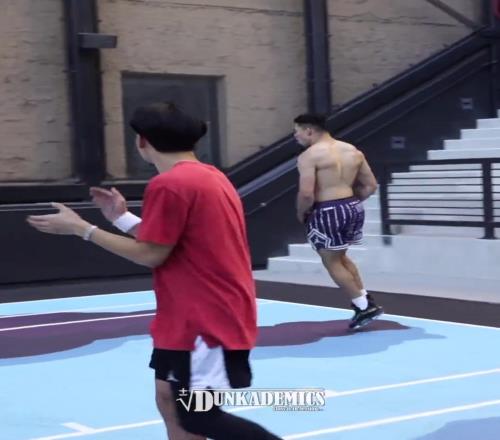 這個去扣籃大賽能拿50分嗎