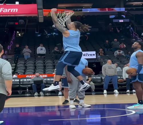 在天賦面前努力一文不值！伊迪天然身高體重優(yōu)勢(shì)！