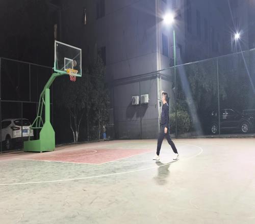 你聽(tīng)我狡辯不是故意的