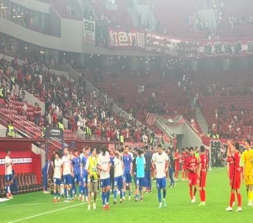 牛志明:泰山队赛后谢场,确实有些遗憾,这一场就是机会没把握住