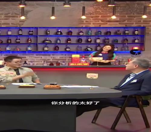 张路:安东尼这样的球员特别受女孩子喜欢!