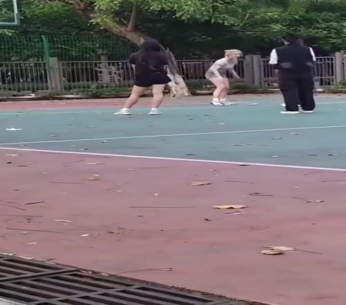 上来就背打女生的男人,真的活该没有女朋友啊
