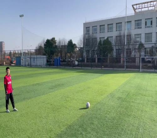 这值18万嘛孙继海事件小孩水平如何,其实这年龄发力还行