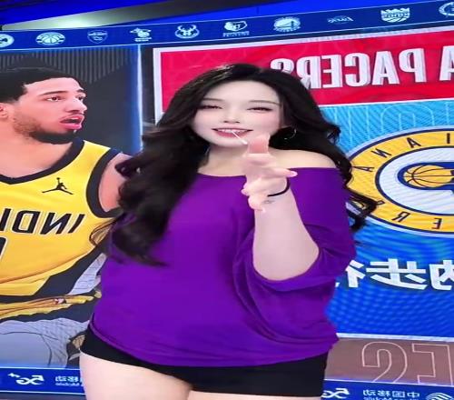 生娃后回归岗位!美女主播小太阳热舞,这就是人妻感吗