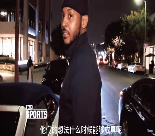 令人心酸！幾年前安東尼無球可打時，在街頭被球迷問：今年會回來嗎