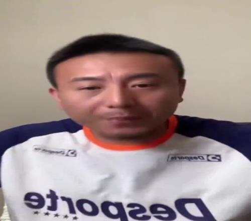 徐皓阳半场表现不佳毛剑卿解释:在申花他只要控球,现在啥都干!