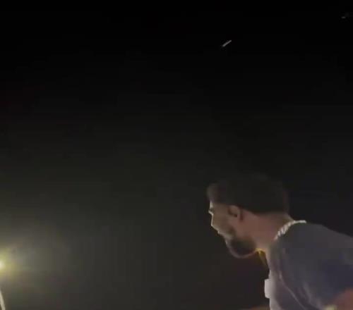 塵埃落定！艾頓下車和球迷一起嗨，果然很受歡迎