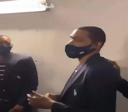 社交恐惧症犯了!名场面:KD参加活动被喊生日快乐一脸懵逼...
