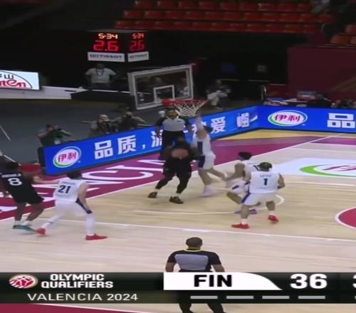 国际赛场重拳出击！感受一下FIBA版本的艾顿到底有多强硬