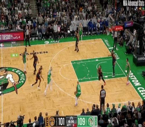 這個27號光頭，就是你們說的塔圖姆吧