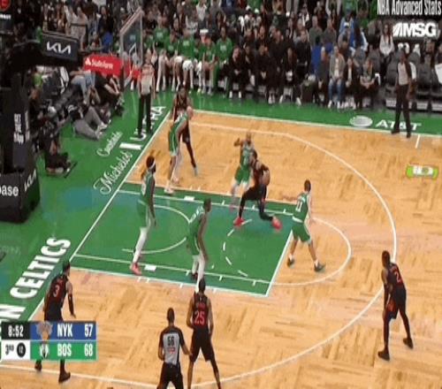 這個27號光頭，就是你們說的塔圖姆吧