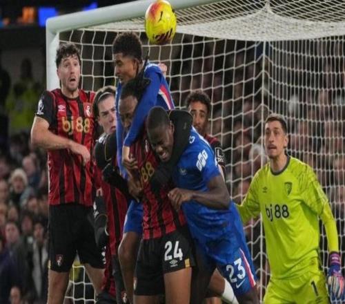 福法納：這是一場艱苦的比賽我們還年輕，但我們需要更成熟