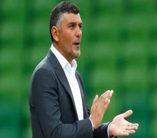 成都新帥接受申花大考，李帥離任國安給蒙哥馬利引援權方昊南下