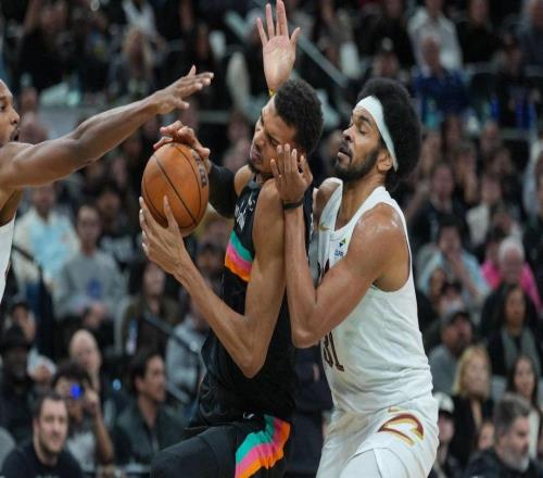 要冷靜，馬刺隊(duì)文班亞馬透露了主教練關(guān)于如何屏蔽外界干擾的建議