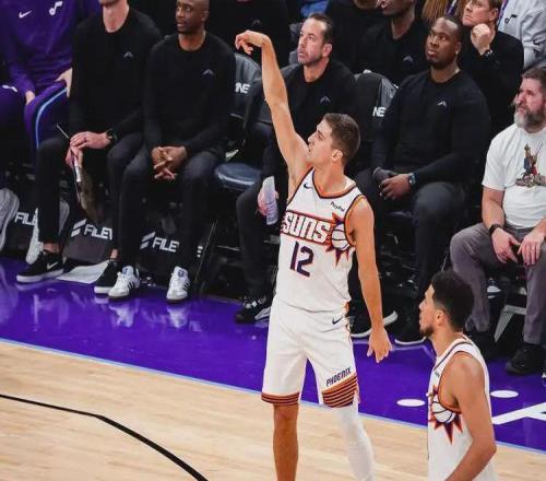 左腿骨折!脚踝脱臼!NBA落选秀成功逆袭