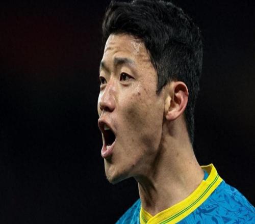 韓媒：黃喜燦冬窗或被狼隊(duì)清洗，英超聯(lián)賽中韓國球員將絕跡