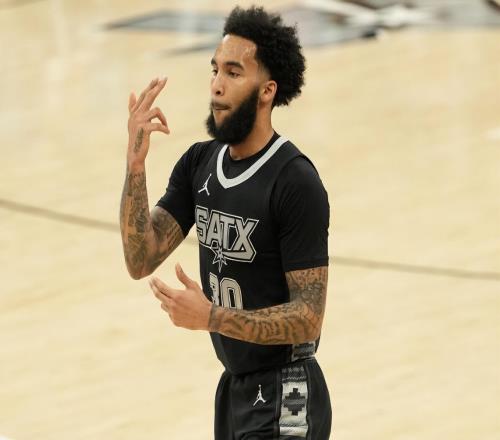 SGA三節(jié)轟30+6+4仍無緣今日最佳！對(duì)不起，你碰到暴走的落選秀了