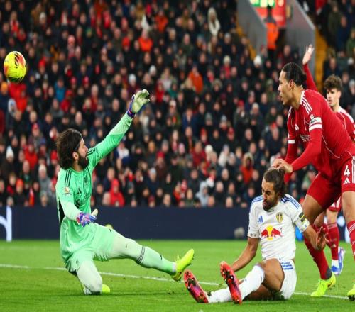 英超最新积分战报：两大豪门意外翻车，阿森纳扩大优势