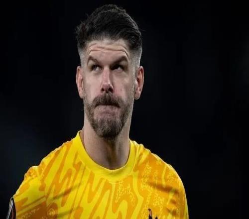 記者：伯恩茅斯已為37歲前熱刺門將福斯特完成注冊