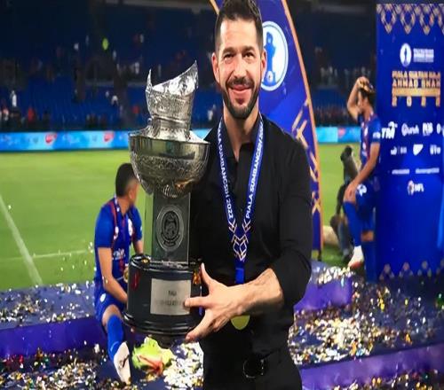 正式確定！三鎮(zhèn)宣布簽約新主教練，不是前國(guó)安主帥，創(chuàng)造中超歷史