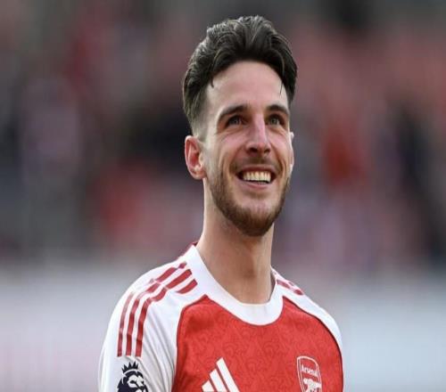 博主：阿森納將在當(dāng)?shù)貢r(shí)間1月3日決定是否讓賴斯出戰(zhàn)伯恩茅斯