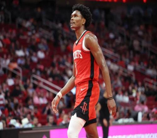 下一站全明星，阿门若进防守一阵将创纪录，不公待遇让人无法忍受