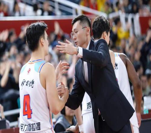 CBA常規(guī)賽已經(jīng)結(jié)束15！這三支球隊(duì)的表現(xiàn)讓人太失望