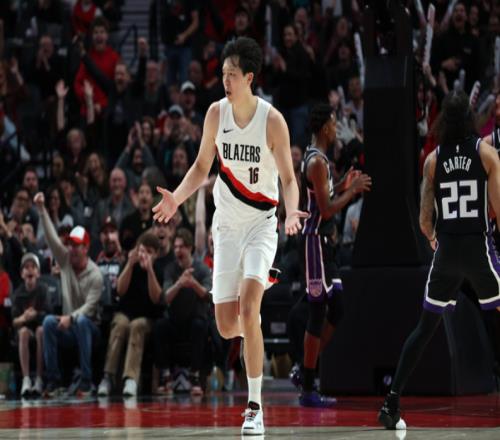 楊瀚森0分0板1失誤！開拓者送鵜鶘6連敗，普爾16中5錫安空砍35+8