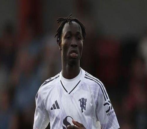 記者：曼聯(lián)和洛桑體育還未達成協(xié)議，比甲球隊也有意租借科內(nèi)