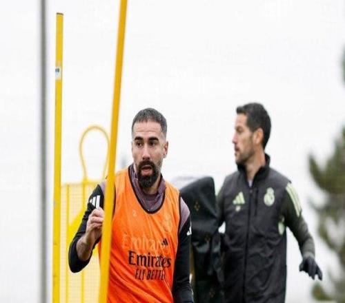 “大傻”回合練，阿諾德恢復(fù)有球訓(xùn)練