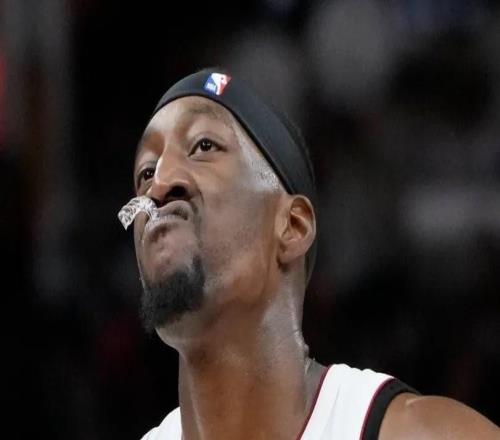 非賣品，記者：熱火隊強硬拒絕了所有關(guān)于阿德巴約的交易談判