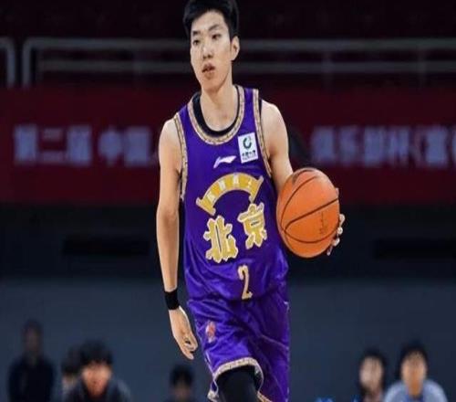 广东首节险胜北控!萨姆纳单节轰18分,廖三宁与双外死顶!