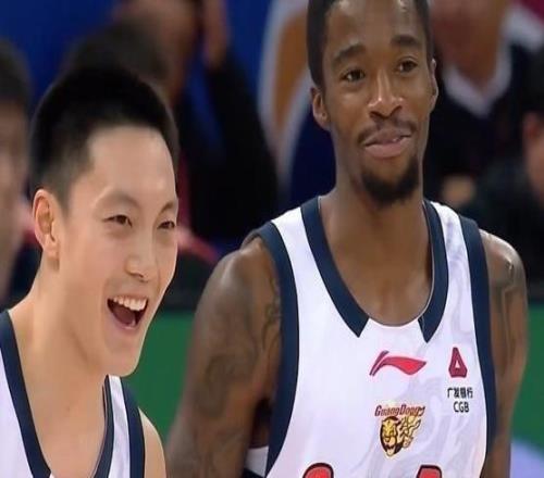 廣東vs北控前瞻：薩林杰戰(zhàn)舊主引關(guān)注胡明軒PK廖三寧國(guó)手對(duì)決