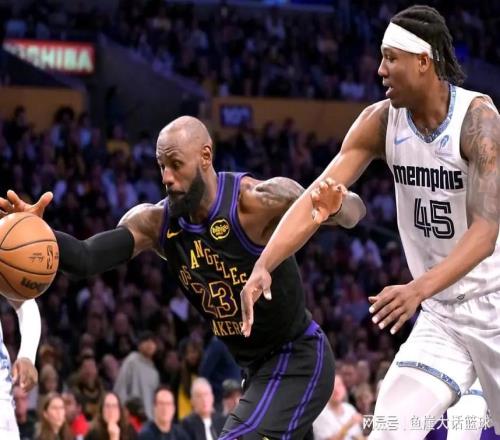 湖人難掩3問題，雷迪克談棄用艾頓攤牌！詹姆斯該夸，一人要重用