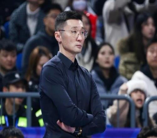 刘炜卸任新疆主教练:本季执教3胜6负韩国助教姜正秀成代理主帅