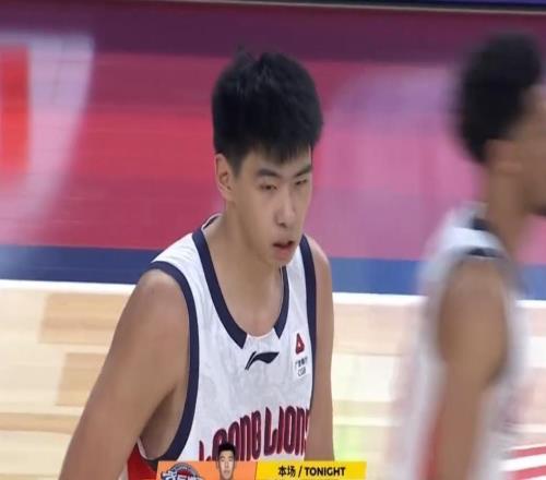 CBA上賽季的黑馬，主場不敵廣州男籃，球迷：接受不了