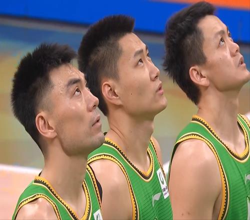 CBA：李晓旭首秀付豪18分，王岚嵚五犯终结4连败，奇兵空砍22分