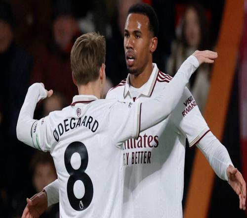 逆轉(zhuǎn)！32！英超領(lǐng)頭羊狂飆：豪取7連勝，甩開曼城7分