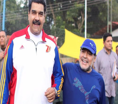 委内瑞拉总统马杜罗是巴萨铁杆球迷，曾为梅西离队打抱不平