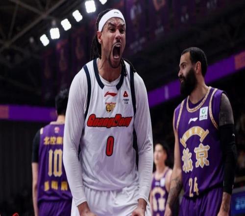 “雙薩”狂轟65分！華南虎客場鏖戰(zhàn)險勝北控