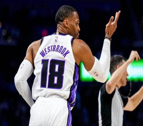 21分6板3助4斷3帽，威少又創(chuàng)歷史最佳！事實證明錯得根本就不是他