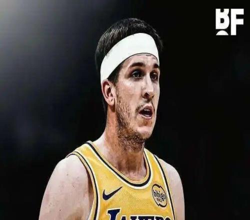 炸裂！湖人勇士密謀多項交易！湖人3換1狄龍