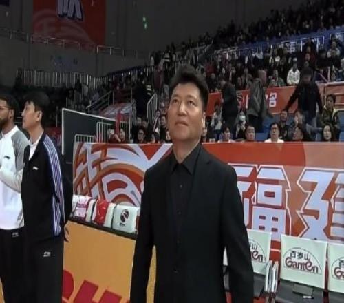 新疆代理主帥：想回到強隊行列必須找回強硬防守，齊麟目前無法自行走路