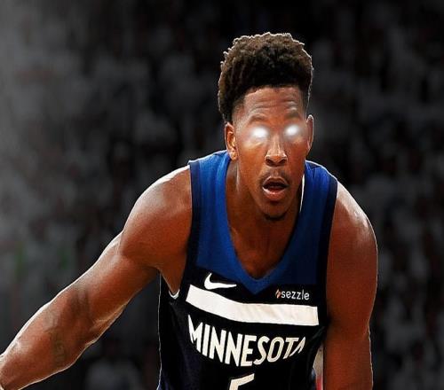 華子性格太直了！炮轟隊友后質(zhì)疑芬奇戰(zhàn)術(shù)：三節(jié)35+6有狂妄資本