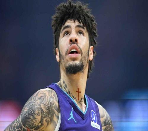 黃蜂隊(duì)拉梅洛鮑爾超越大衛(wèi)韋斯利，榮登夏洛特隊(duì)史助攻榜榜首