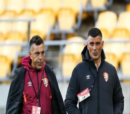 新民場(chǎng)外音阿洛伊西兄弟分別執(zhí)教浙江和成都蓉城，中超帥位為何刮起“澳流”