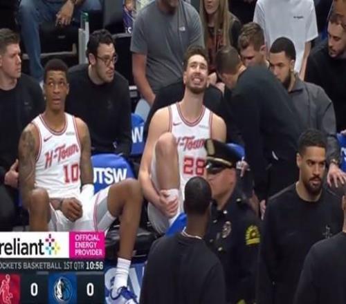 队记：申京将因脚踝伤势缺席1014天，亚当斯将回归首发