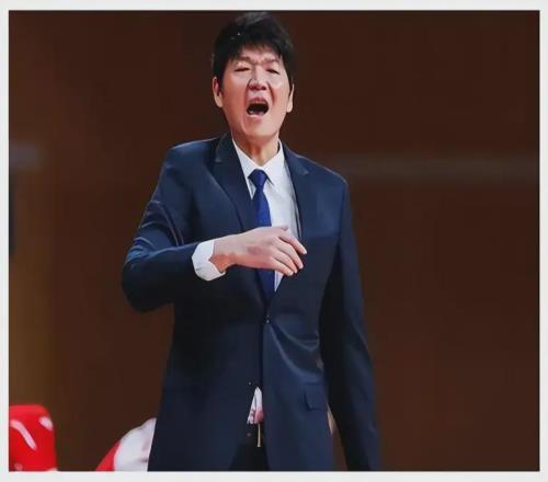 CBA消息：邱彪禁賽兩場，青島隊(duì)放棄超級外援，新疆教練洋帥來華